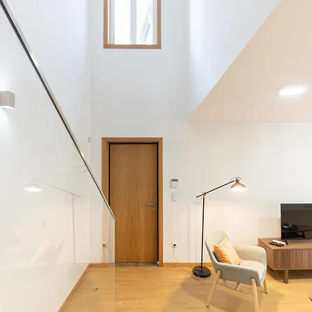 Host Wise - Urban Comfort House *